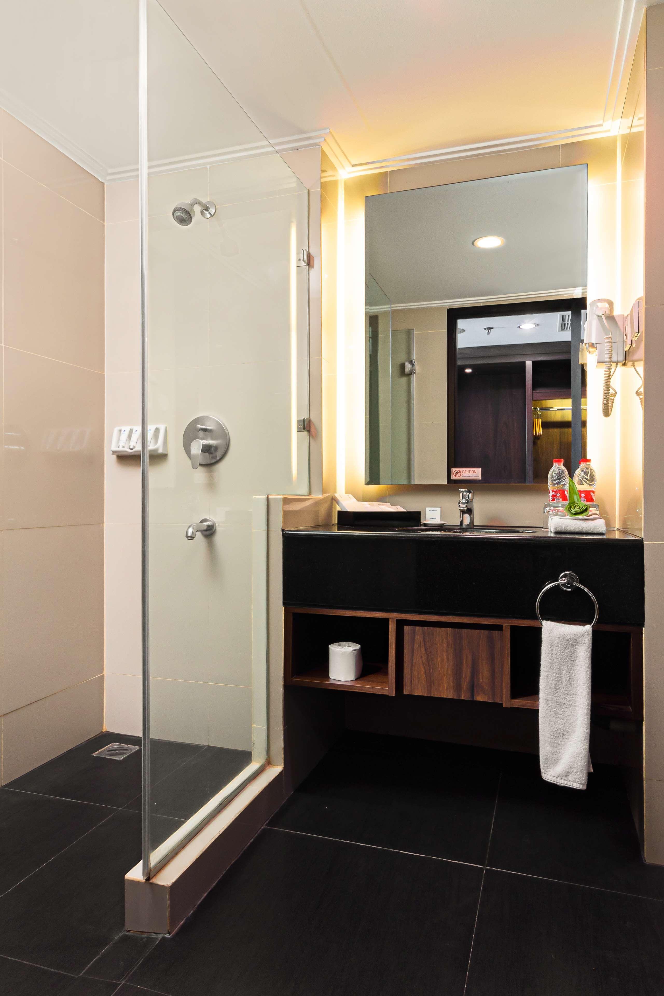 Best Western Rose Quartz Inn Chester Exterior foto